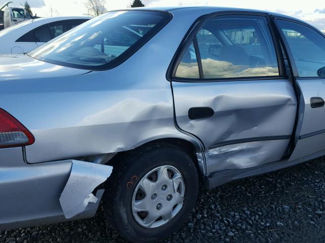 1HGCF85492A165355 - 2002 HONDA ACCORD DX SILVER photo 9