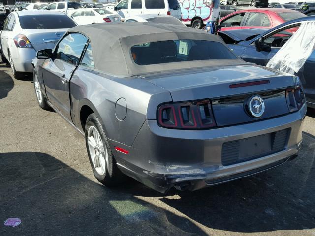 1ZVBP8EM8E5215681 - 2014 FORD MUSTANG GRAY photo 3