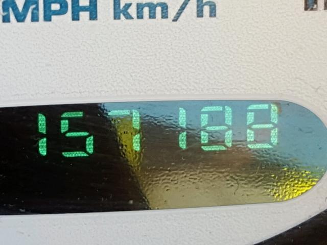 2B3HD46R31H696033 - 2001 DODGE INTREPID S SILVER photo 8