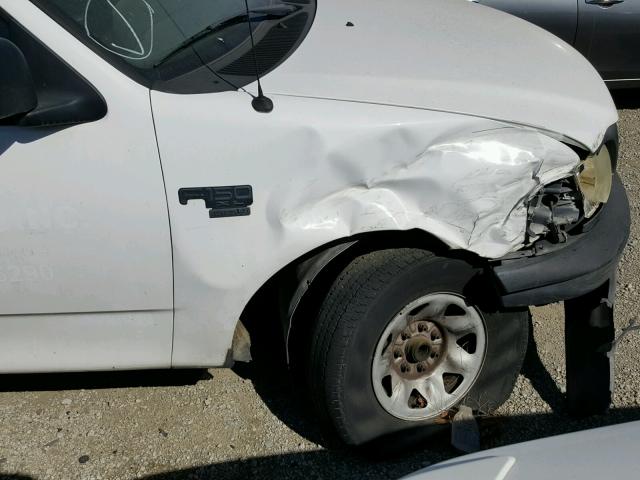 1FTPF17L13NA13687 - 2003 FORD F150 Ақ фото 9