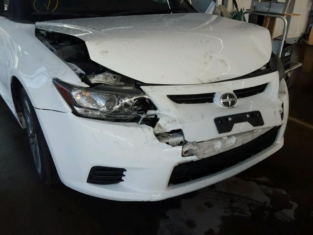 JTKJF5C71D3066210 - 2013 TOYOTA SCION TC 白色 照片 9