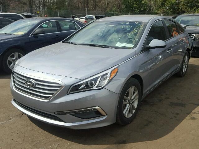 5NPE24AF9FH027476 - 2015 HYUNDAI SONATA SE GRAY photo 2