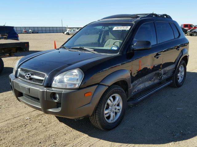 KM8JN12D88U895992 - 2008 HYUNDAI TUCSON SE BLACK photo 2