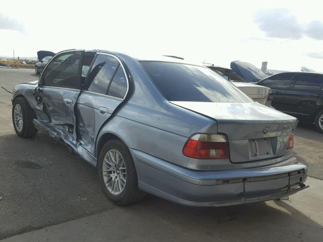 WBADT63452CK26396 - 2002 BMW 530 I AUTO BLUE photo 3