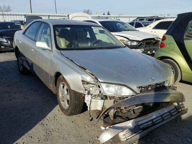 JT8BF28G2X5065965 - 1999 LEXUS ES 300 SILVER photo 1