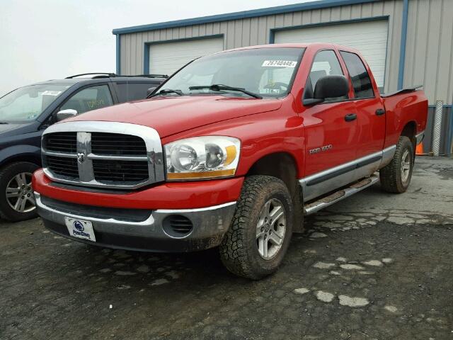 1D7HU18NX6S605031 - 2006 DODGE RAM 1500 S RED photo 2