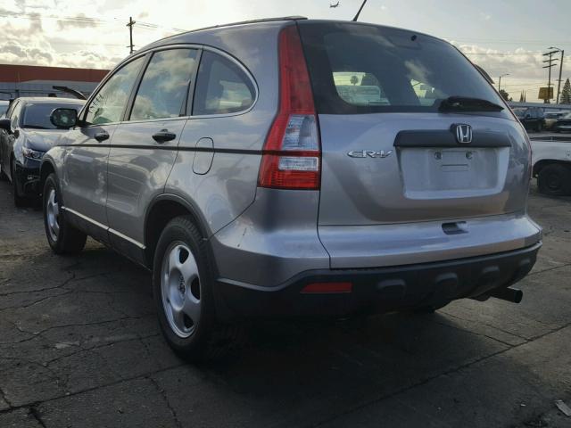 JHLRE38308C056915 - 2008 HONDA CR-V LX SILVER photo 3