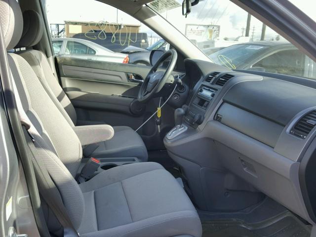 JHLRE38308C056915 - 2008 HONDA CR-V LX SILVER photo 5