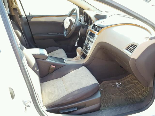 1G1ZC5E1XBF255017 - 2011 CHEVROLET MALIBU 1LT 白色 照片 5