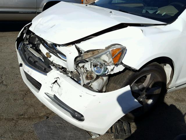 1G1ZC5E1XBF255017 - 2011 CHEVROLET MALIBU 1LT 白色 照片 9