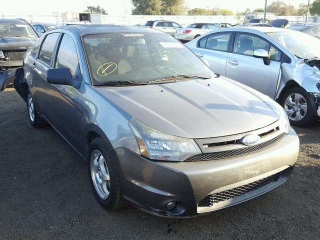 1FAHP3GNXBW167439 - 2011 FORD FOCUS SES GRAY photo 1