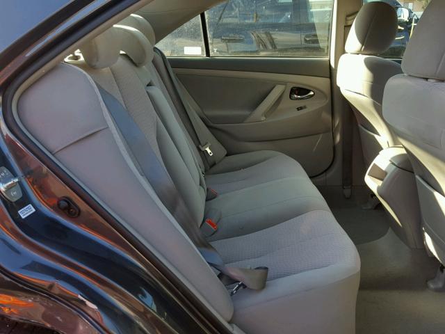 4T1BF3EK8BU633744 - 2011 TOYOTA CAMRY BASE GRAY photo 6