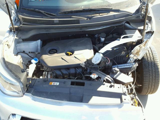 KNDJP3A54G7859394 - 2016 KIA SOUL + SILVER photo 7