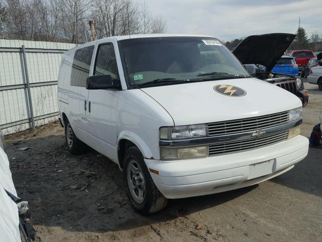 1GTDM19XX5B509410 - 2005 GMC SAFARI XT WHITE photo 1