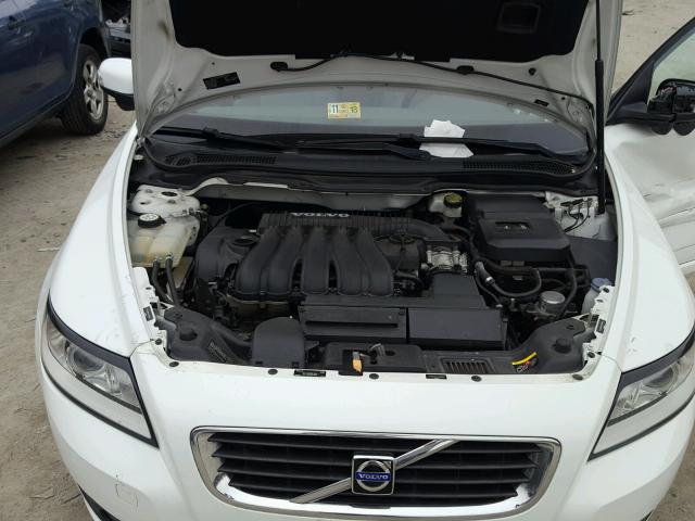 YV1382MW4A2536630 - 2010 VOLVO V50 2.4I WHITE photo 7