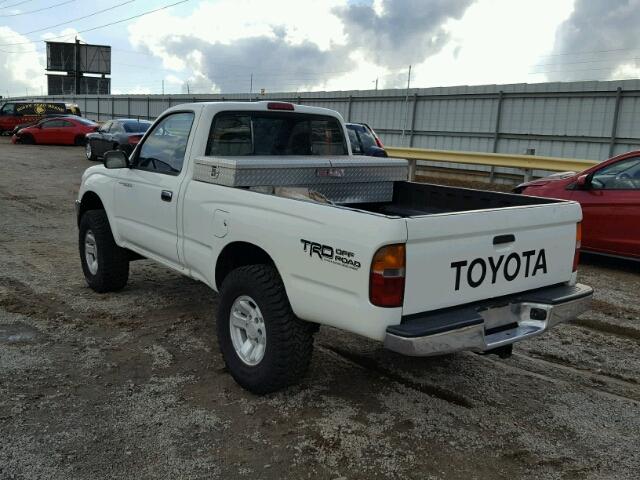 4TAPM62N9VZ250950 - 1997 TOYOTA TACOMA WHITE photo 3