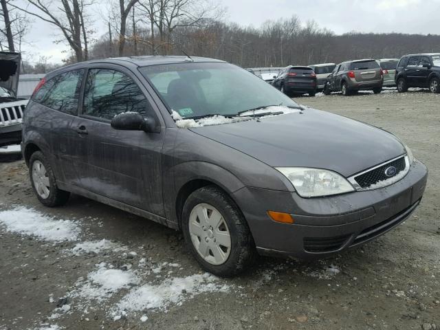 1FAFP31N97W162353 - 2007 FORD FOCUS ZX3 GRAY photo 1