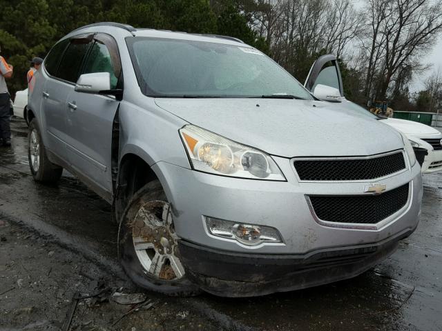 1GNKRGED1BJ131946 - 2011 CHEVROLET TRAVERSE L SILVER photo 1