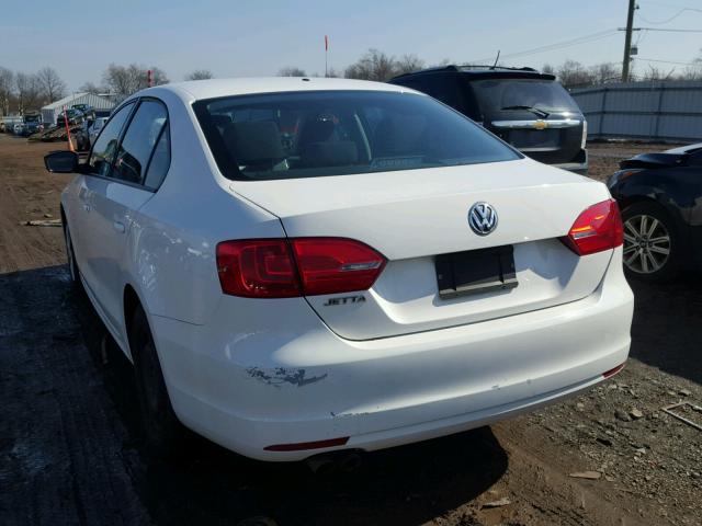 3VW2K7AJ0DM373817 - 2013 VOLKSWAGEN JETTA BASE 白色 照片 3