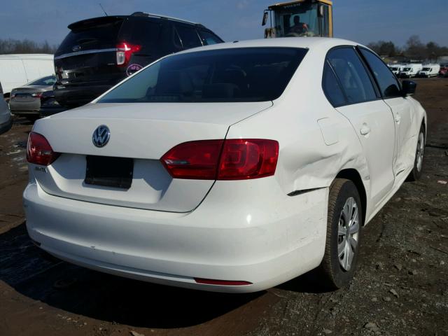 3VW2K7AJ0DM373817 - 2013 VOLKSWAGEN JETTA BASE 白色 照片 4