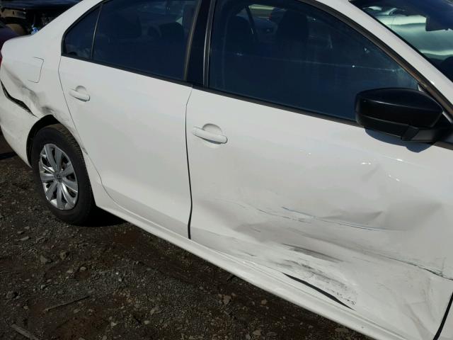 3VW2K7AJ0DM373817 - 2013 VOLKSWAGEN JETTA BASE 白色 照片 9