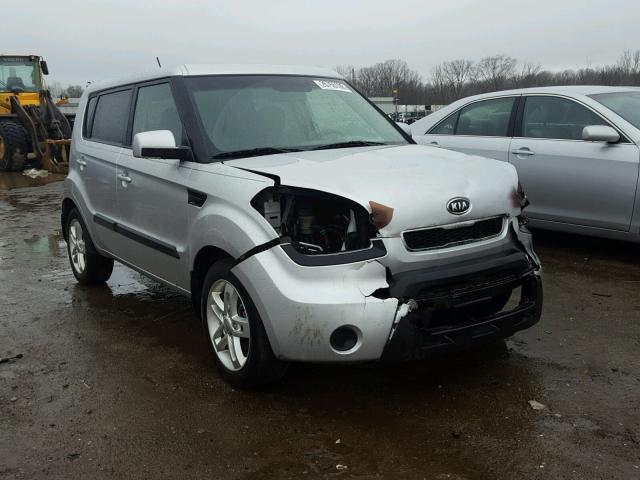 KNDJT2A23B7268039 - 2011 KIA SOUL + SILVER photo 1