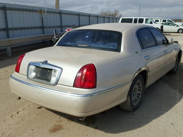 1LNHM83W21Y733431 - 2001 LINCOLN TOWN CAR C CREAM photo 4