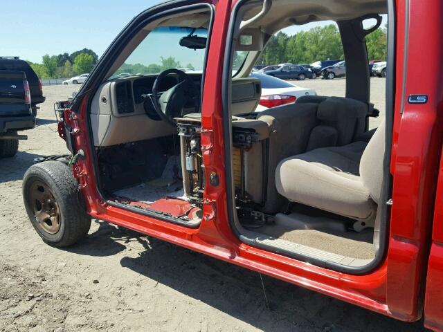 2GCEC13V561277623 - 2006 CHEVROLET SILVERADO RED photo 10