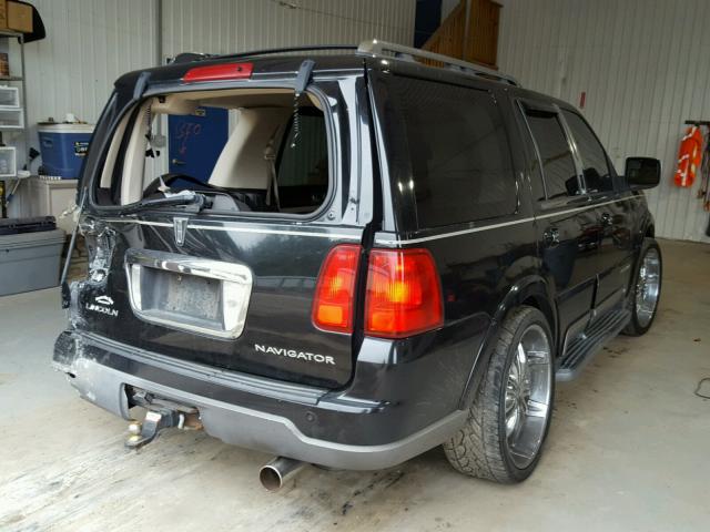 5LMFU28R53LJ46080 - 2003 LINCOLN NAVIGATOR BLACK photo 4