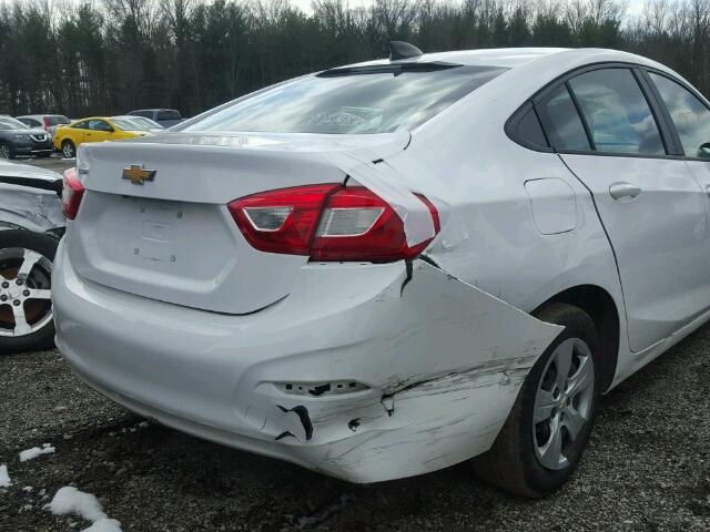 1G1BC5SM8G7230747 - 2016 CHEVROLET CRUZE LS WHITE photo 9