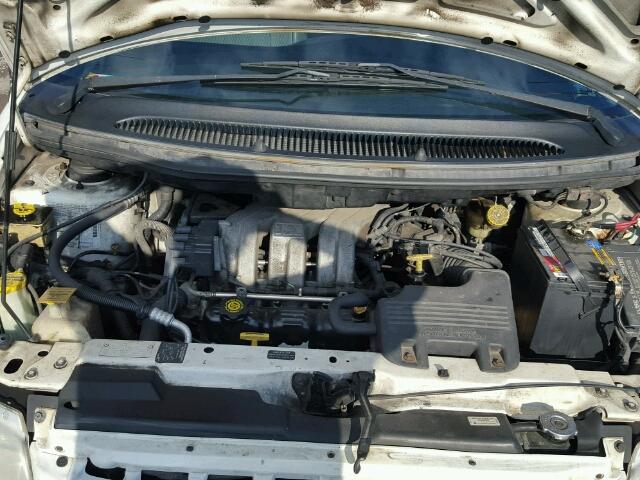 1C4GJ44GXYB642865 - 2000 CHRYSLER GRAND VOYA WHITE photo 7