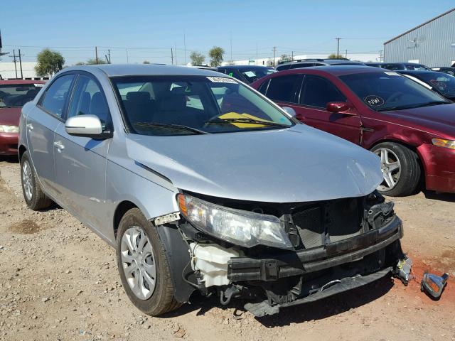 KNAFU4A20B5348230 - 2011 KIA FORTE EX SILVER photo 1