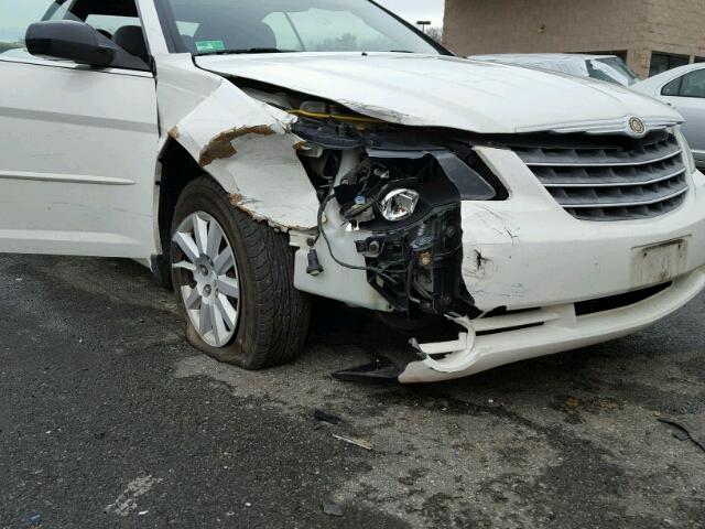 1C3LC45K78N572806 - 2008 CHRYSLER SEBRING WHITE photo 9