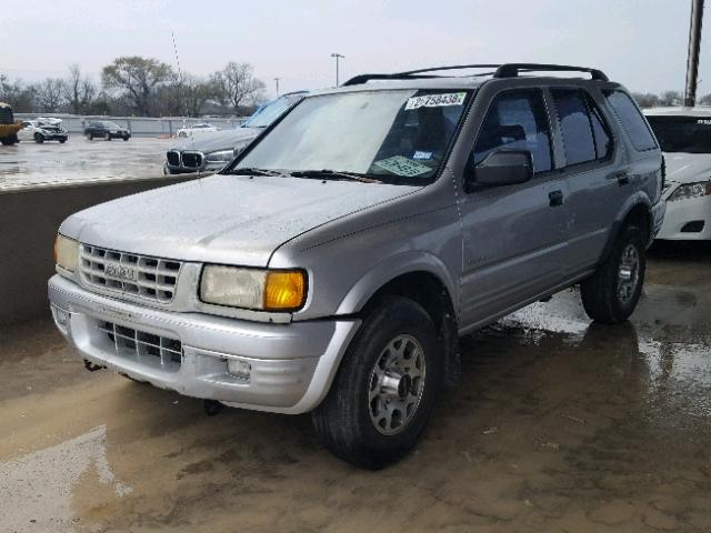 4S2CK58W0W4309910 - 1998 ISUZU RODEO S SILVER photo 2