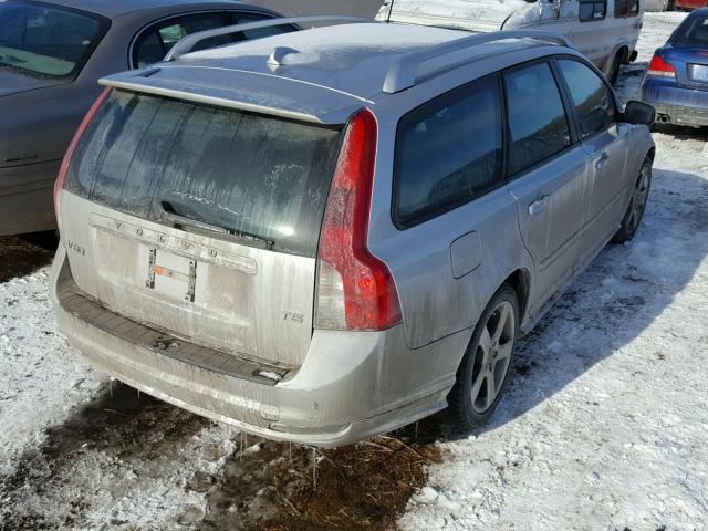 YV1672MW8B2597061 - 2011 VOLVO V50 T5 SILVER photo 4