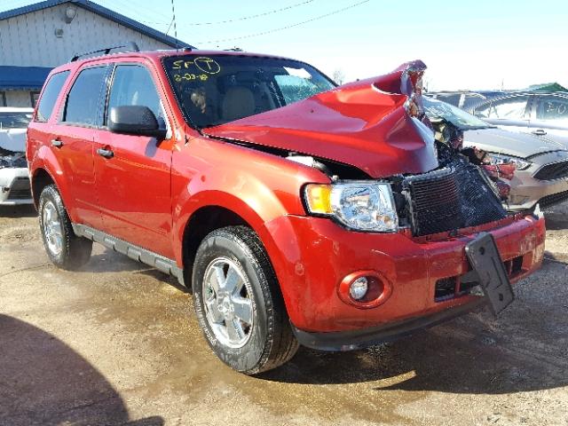 1FMCU9D73CKC28334 - 2012 FORD ESCAPE XLT RED photo 1