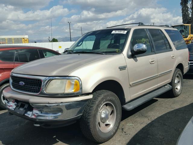 1FMFU18L3VLC38882 - 1997 FORD EXPEDITION GOLD photo 2