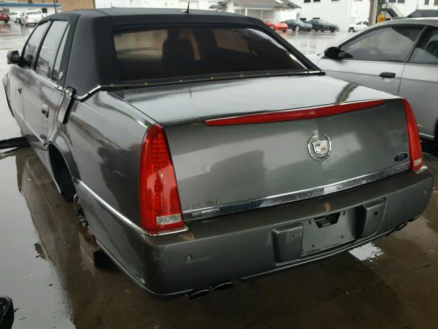 1G6KD57YX8U111037 - 2008 CADILLAC DTS GRAY photo 3