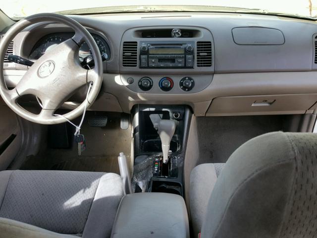 4T1BE30K64U937202 - 2004 TOYOTA CAMRY LE TAN photo 9