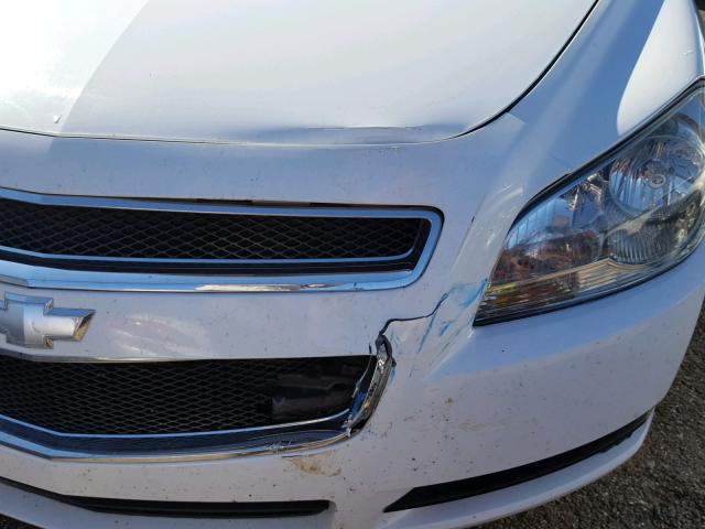 1G1ZB5E15BF156477 - 2011 CHEVROLET MALIBU LS WHITE photo 9