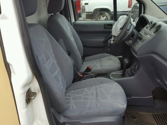 NM0LS7AN5DT126334 - 2013 FORD TRANSIT CO WHITE photo 5