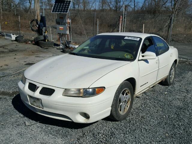 1G2WK52J33F133302 - 2003 PONTIAC GRAND PRIX WHITE photo 2