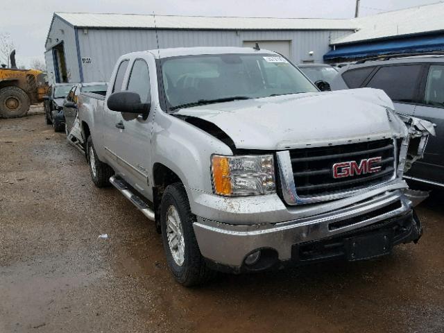 1GTR2VE32BZ395475 - 2011 GMC SIERRA K15 SILVER photo 1