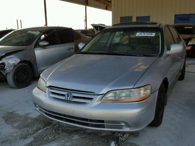 1HGCG16582A055327 - 2002 HONDA ACCORD EX GRAY photo 2