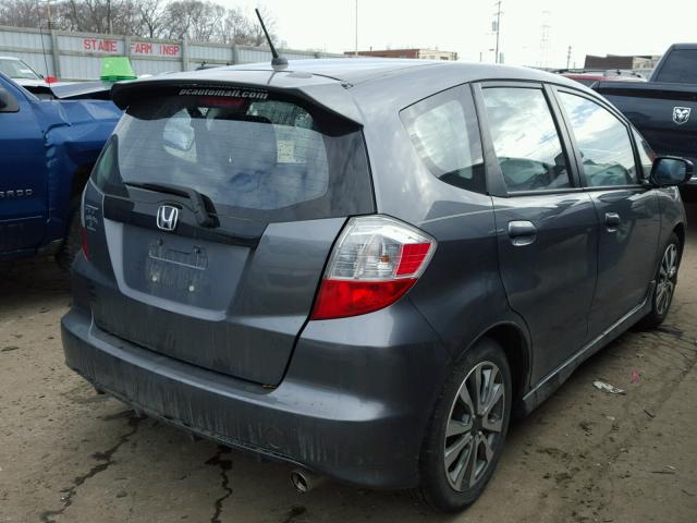 JHMGE8H53DC013181 - 2013 HONDA FIT SPORT GRAY photo 4