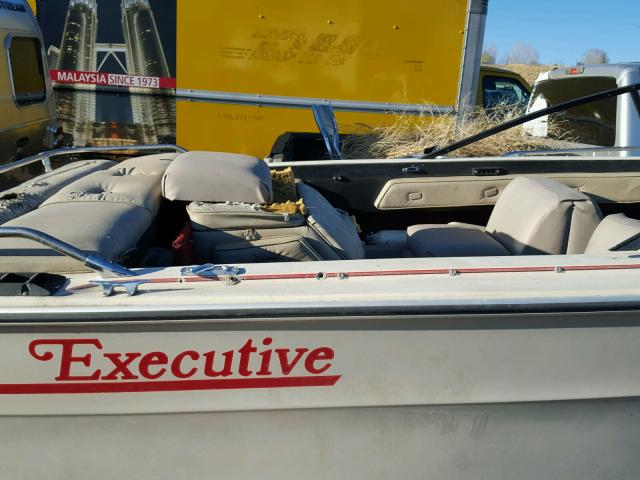 N0V1N201566666 - 1983 TIGE SKIBOAT WHITE photo 6