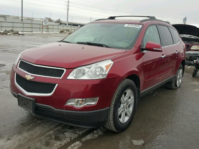 1GNKVJED5CJ209266 - 2012 CHEVROLET TRAVERSE L RED photo 2