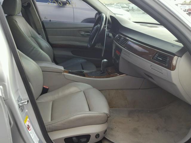 WBAVB33576KR81804 - 2006 BMW 330 I SILVER photo 5