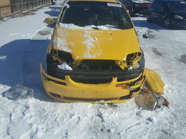 KL1TD66668B095705 - 2008 CHEVROLET AVEO BASE Żółty zdjęcie 9
