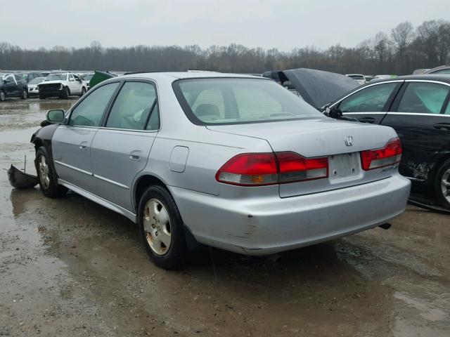 1HGCG16522A066159 - 2002 HONDA ACCORD EX SILVER photo 3